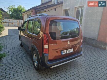 Коричневий Пежо Rifter, об'ємом двигуна 1.5 л та пробігом 140 тис. км за 21500 $, фото 1 на Automoto.ua