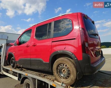 Червоний Пежо Rifter, об'ємом двигуна 1.56 л та пробігом 56 тис. км за 199 $, фото 1 на Automoto.ua