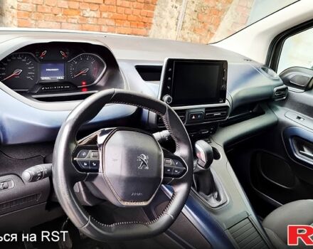 Пежо Rifter, об'ємом двигуна 1.6 л та пробігом 166 тис. км за 15990 $, фото 8 на Automoto.ua