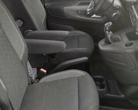 Пежо Rifter, объемом двигателя 1.56 л и пробегом 208 тыс. км за 15500 $, фото 23 на Automoto.ua