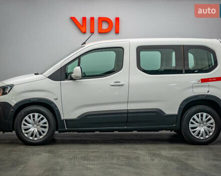 Пежо Rifter, об'ємом двигуна 1.6 л та пробігом 145 тис. км за 14218 $, фото 2 на Automoto.ua