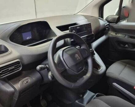 Пежо Rifter, объемом двигателя 1.6 л и пробегом 199 тыс. км за 13600 $, фото 4 на Automoto.ua