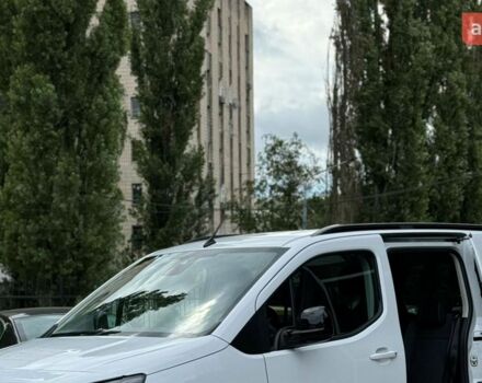 Пежо Rifter, об'ємом двигуна 1.5 л та пробігом 0 тис. км за 28288 $, фото 3 на Automoto.ua