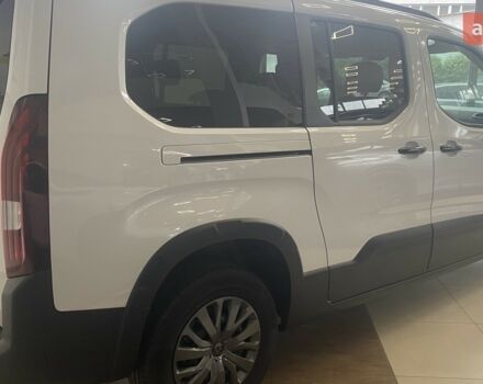 Пежо Rifter, объемом двигателя 1.5 л и пробегом 0 тыс. км за 29138 $, фото 3 на Automoto.ua