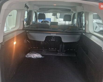 Пежо Rifter, объемом двигателя 1.5 л и пробегом 0 тыс. км за 25743 $, фото 4 на Automoto.ua