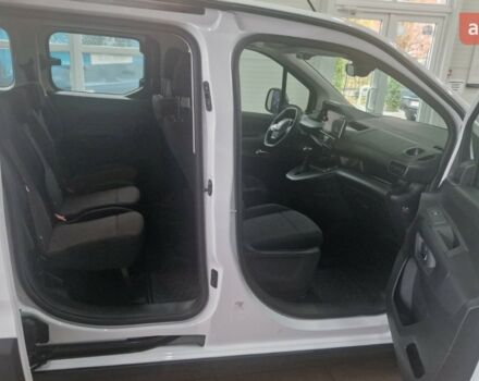 Пежо Rifter, объемом двигателя 1.5 л и пробегом 0 тыс. км за 25743 $, фото 3 на Automoto.ua