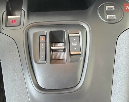 купити нове авто Пежо Rifter 2025 року від офіційного дилера ТОВ «Альфа Авангард» Пежо фото