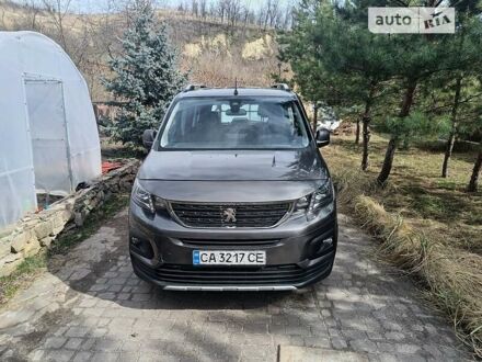 Пежо Rifter 2019 в Чигирине на Automoto.ua Пежо Rifter, объемом двигателя 1.6 л и пробегом 140 тыс. км за 18800 $, фото 1 на Automoto.ua