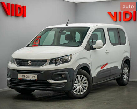 Пежо Rifter, объемом двигателя 1.6 л и пробегом 100 тыс. км за 15458 $, фото 1 на Automoto.ua