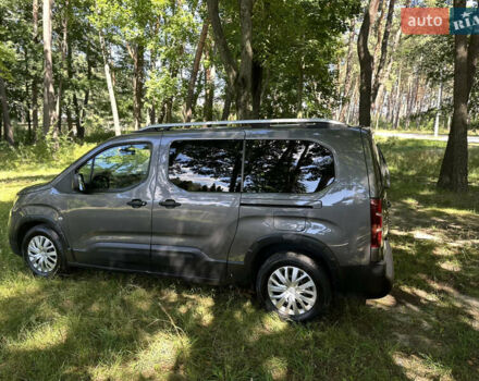 Серый Пежо Rifter, объемом двигателя 1.56 л и пробегом 200 тыс. км за 14999 $, фото 15 на Automoto.ua