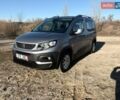 Серый Пежо Rifter, объемом двигателя 1.6 л и пробегом 230 тыс. км за 13800 $, фото 3 на Automoto.ua