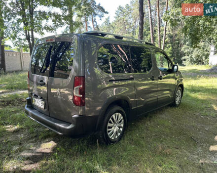 Серый Пежо Rifter, объемом двигателя 1.56 л и пробегом 200 тыс. км за 14999 $, фото 10 на Automoto.ua