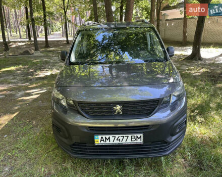 Серый Пежо Rifter, объемом двигателя 1.56 л и пробегом 200 тыс. км за 14999 $, фото 21 на Automoto.ua