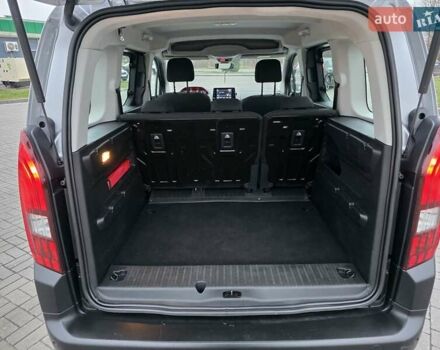 Серый Пежо Rifter, объемом двигателя 1.5 л и пробегом 196 тыс. км за 14300 $, фото 27 на Automoto.ua