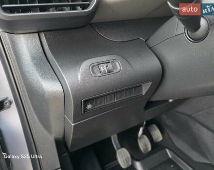Сірий Пежо Rifter, об'ємом двигуна 1.5 л та пробігом 195 тис. км за 14500 $, фото 24 на Automoto.ua