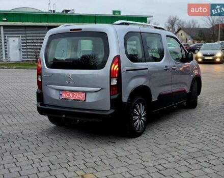 Серый Пежо Rifter, объемом двигателя 1.5 л и пробегом 196 тыс. км за 14300 $, фото 6 на Automoto.ua
