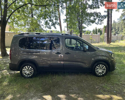 Серый Пежо Rifter, объемом двигателя 1.56 л и пробегом 200 тыс. км за 14999 $, фото 6 на Automoto.ua