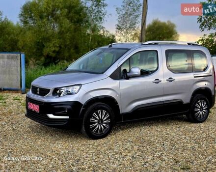 Сірий Пежо Rifter, об'ємом двигуна 1.5 л та пробігом 195 тис. км за 14500 $, фото 7 на Automoto.ua