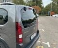 Сірий Пежо Rifter, об'ємом двигуна 1.56 л та пробігом 128 тис. км за 18500 $, фото 6 на Automoto.ua