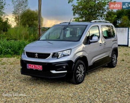Сірий Пежо Rifter, об'ємом двигуна 1.5 л та пробігом 195 тис. км за 14500 $, фото 4 на Automoto.ua