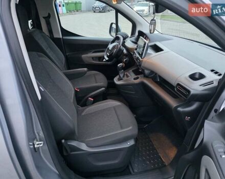 Серый Пежо Rifter, объемом двигателя 1.5 л и пробегом 196 тыс. км за 14300 $, фото 30 на Automoto.ua