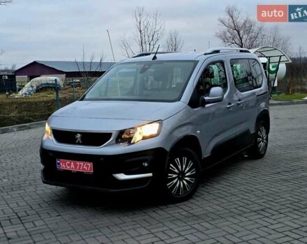 Серый Пежо Rifter, объемом двигателя 1.5 л и пробегом 196 тыс. км за 14300 $, фото 15 на Automoto.ua