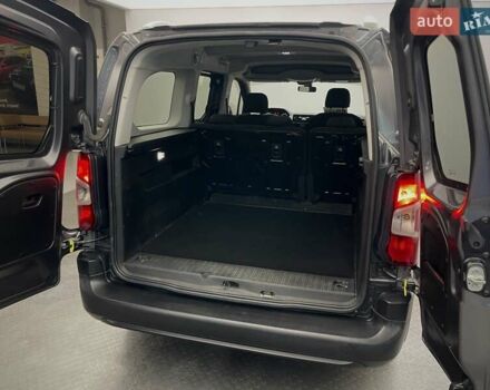 Сірий Пежо Rifter, об'ємом двигуна 1.6 л та пробігом 76 тис. км за 16461 $, фото 7 на Automoto.ua