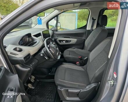 Сірий Пежо Rifter, об'ємом двигуна 1.5 л та пробігом 195 тис. км за 14500 $, фото 23 на Automoto.ua