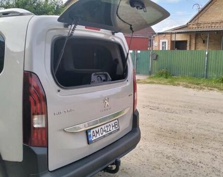 Серый Пежо Rifter, объемом двигателя 1.5 л и пробегом 114 тыс. км за 21200 $, фото 5 на Automoto.ua