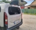 Серый Пежо Rifter, объемом двигателя 1.5 л и пробегом 114 тыс. км за 21200 $, фото 5 на Automoto.ua