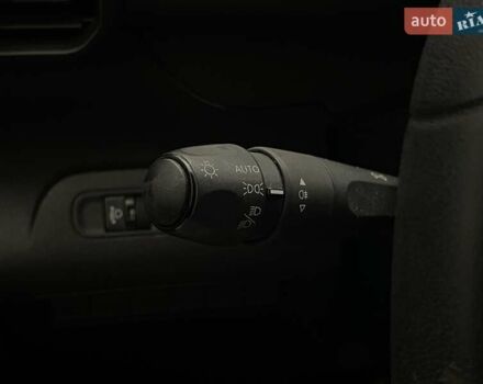 Сірий Пежо Rifter, об'ємом двигуна 1.6 л та пробігом 76 тис. км за 16461 $, фото 16 на Automoto.ua
