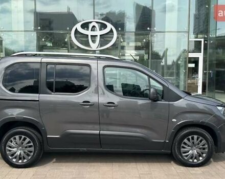 Серый Пежо Rifter, объемом двигателя 1.56 л и пробегом 112 тыс. км за 20582 $, фото 15 на Automoto.ua