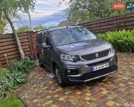 Серый Пежо Rifter, объемом двигателя 1.5 л и пробегом 137 тыс. км за 21500 $, фото 4 на Automoto.ua