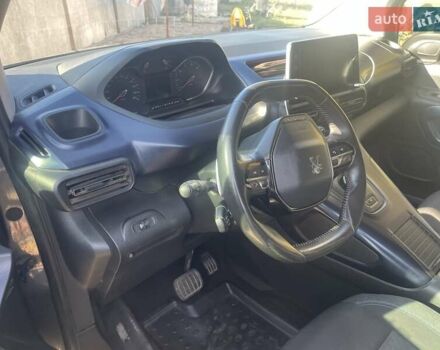Сірий Пежо Rifter, об'ємом двигуна 1.5 л та пробігом 210 тис. км за 19000 $, фото 9 на Automoto.ua