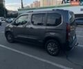Серый Пежо Rifter, объемом двигателя 1.6 л и пробегом 92 тыс. км за 20500 $, фото 1 на Automoto.ua