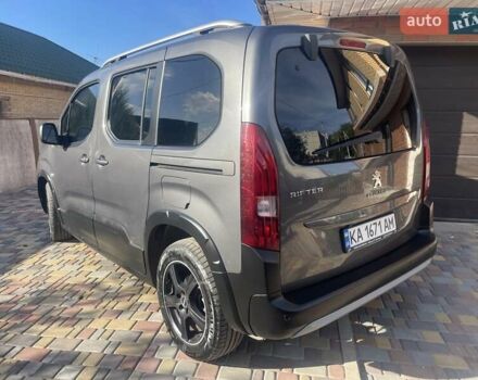 Сірий Пежо Rifter, об'ємом двигуна 1.5 л та пробігом 210 тис. км за 19000 $, фото 11 на Automoto.ua
