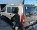 Сірий Пежо Rifter, об'ємом двигуна 1.56 л та пробігом 200 тис. км за 14000 $, фото 1 на Automoto.ua