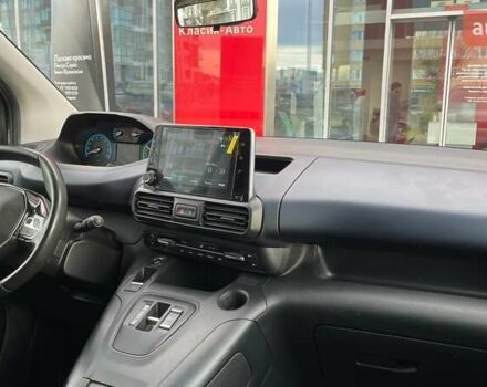 Серый Пежо Rifter, объемом двигателя 0 л и пробегом 47 тыс. км за 24640 $, фото 17 на Automoto.ua