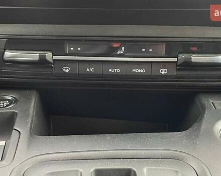 Серый Пежо Rifter, объемом двигателя 0 л и пробегом 47 тыс. км за 24640 $, фото 15 на Automoto.ua