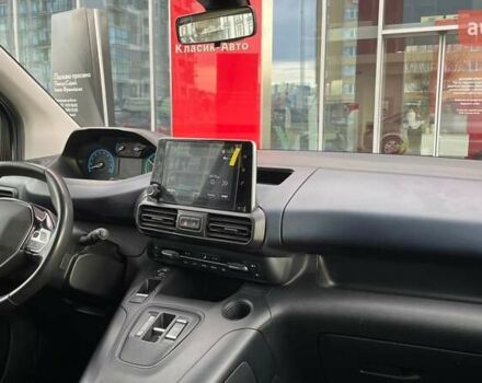 Серый Пежо Rifter, объемом двигателя 0 л и пробегом 47 тыс. км за 24640 $, фото 11 на Automoto.ua