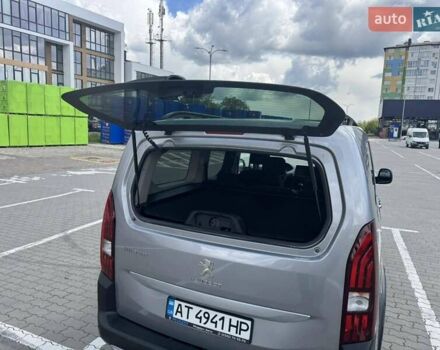 Сірий Пежо Rifter, об'ємом двигуна 1.5 л та пробігом 33 тис. км за 25500 $, фото 28 на Automoto.ua