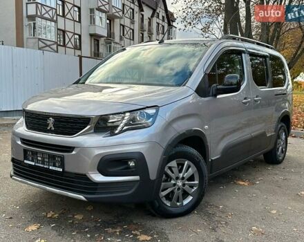 Серый Пежо Rifter, объемом двигателя 1.5 л и пробегом 49 тыс. км за 24400 $, фото 1 на Automoto.ua