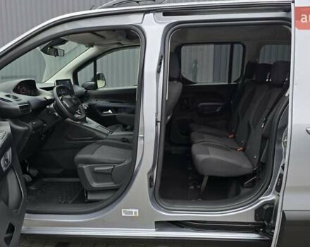 Серый Пежо Rifter, объемом двигателя 1.5 л и пробегом 49 тыс. км за 24400 $, фото 18 на Automoto.ua