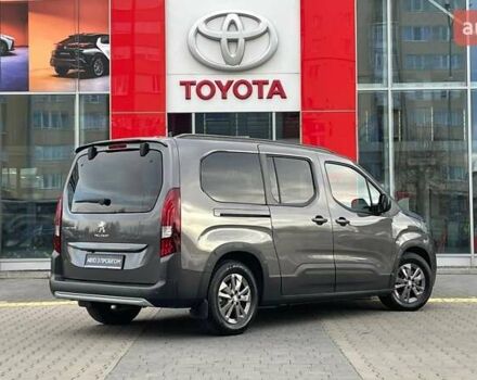 Серый Пежо Rifter, объемом двигателя 0 л и пробегом 47 тыс. км за 24640 $, фото 7 на Automoto.ua