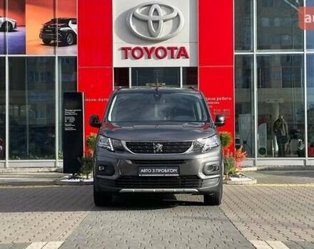 Серый Пежо Rifter, объемом двигателя 0 л и пробегом 47 тыс. км за 24640 $, фото 1 на Automoto.ua