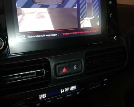 Сірий Пежо Rifter, об'ємом двигуна 1.5 л та пробігом 50 тис. км за 23800 $, фото 21 на Automoto.ua