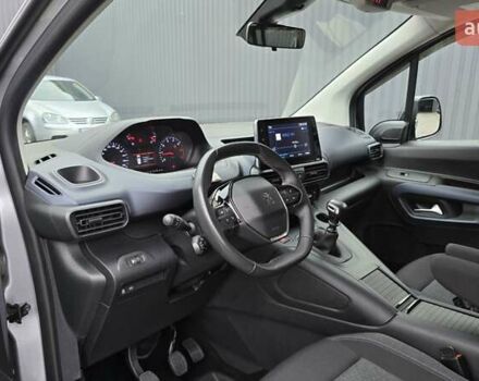 Серый Пежо Rifter, объемом двигателя 1.5 л и пробегом 49 тыс. км за 24400 $, фото 15 на Automoto.ua