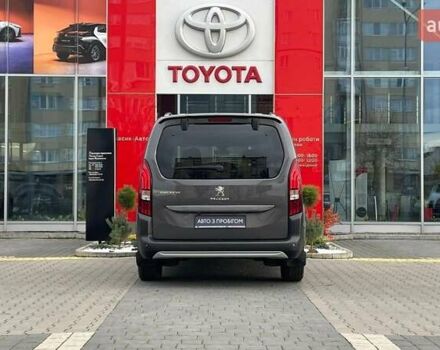 Серый Пежо Rifter, объемом двигателя 0 л и пробегом 47 тыс. км за 24640 $, фото 21 на Automoto.ua