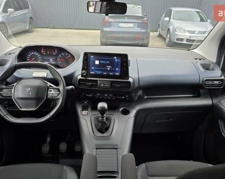 Серый Пежо Rifter, объемом двигателя 1.5 л и пробегом 49 тыс. км за 24400 $, фото 22 на Automoto.ua