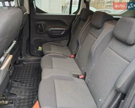 Сірий Пежо Rifter, об'ємом двигуна 1.5 л та пробігом 31 тис. км за 23949 $, фото 1 на Automoto.ua